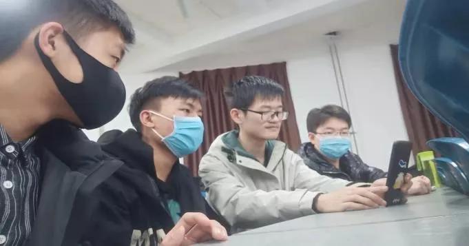 文化产业与旅游管理学院组织学习刘浩陈玉龙见义勇为事迹